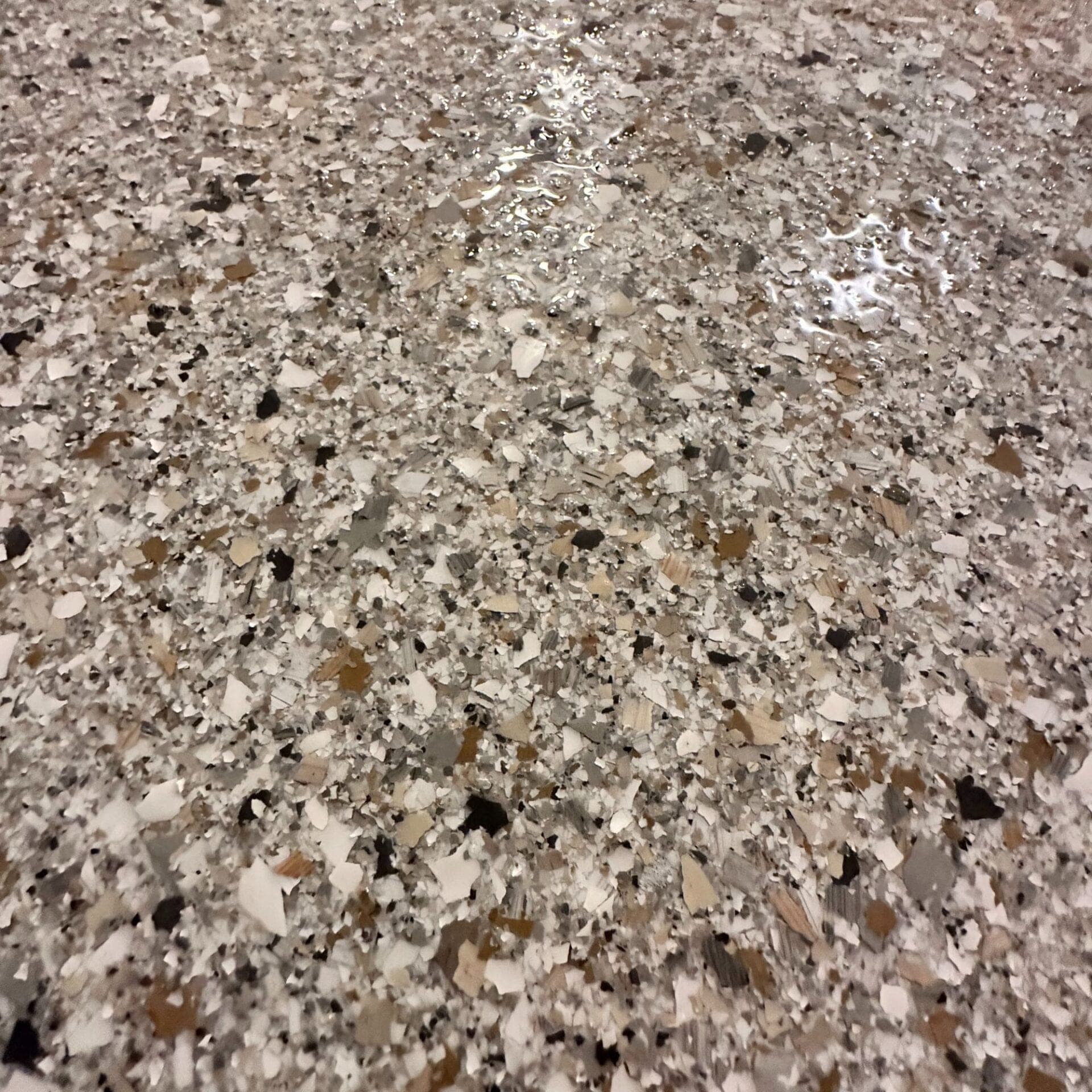 Granite Hybrid Flake Floors